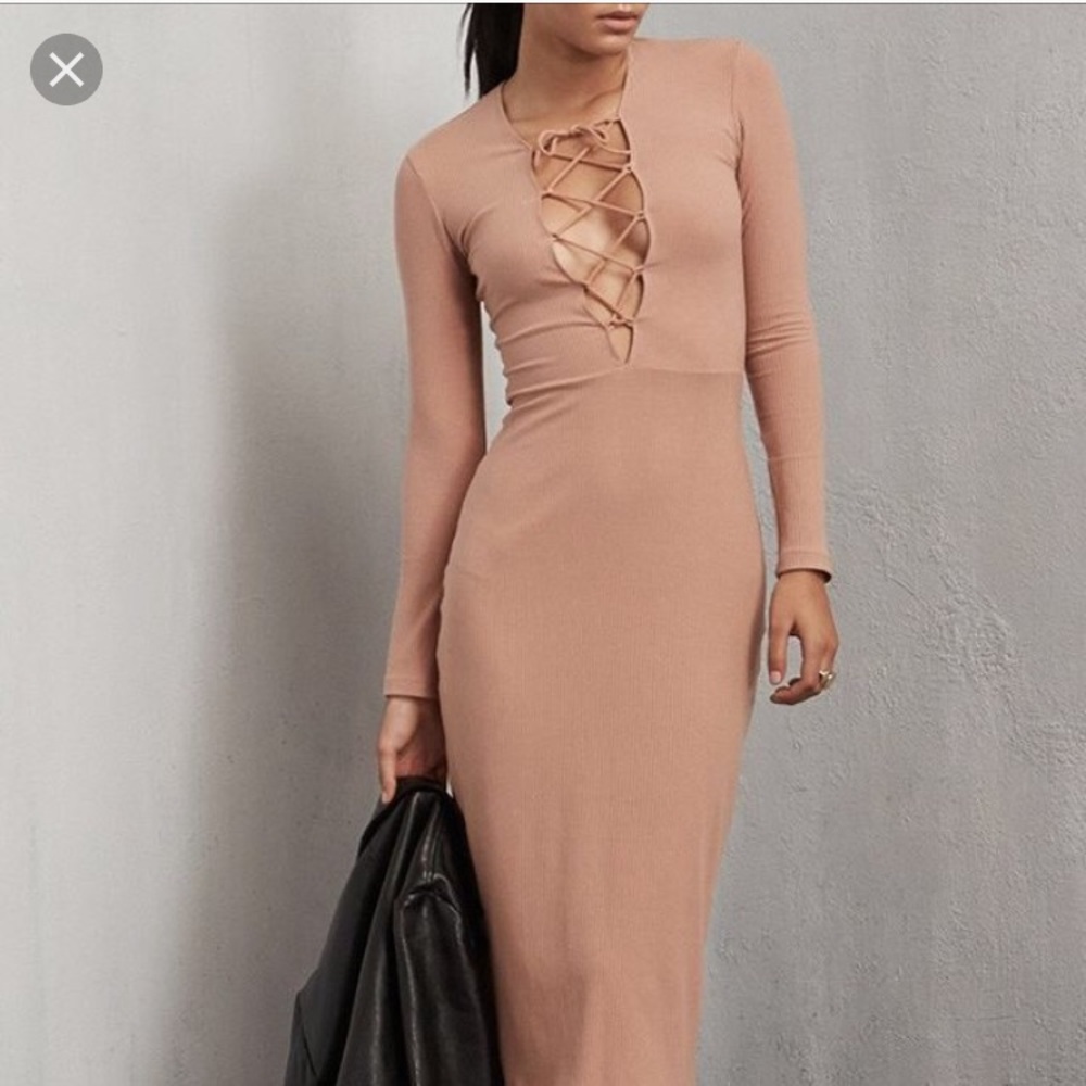 Reformation Edison dress in buff size small- NWT